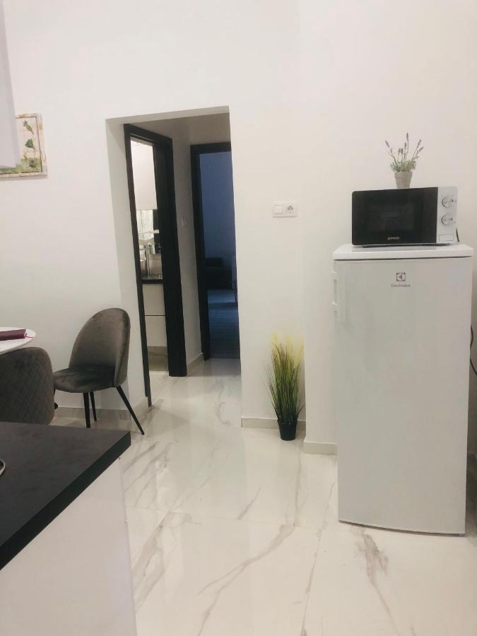 Belvárosi Apartman 1 Apartman Miskolc Kültér fotó